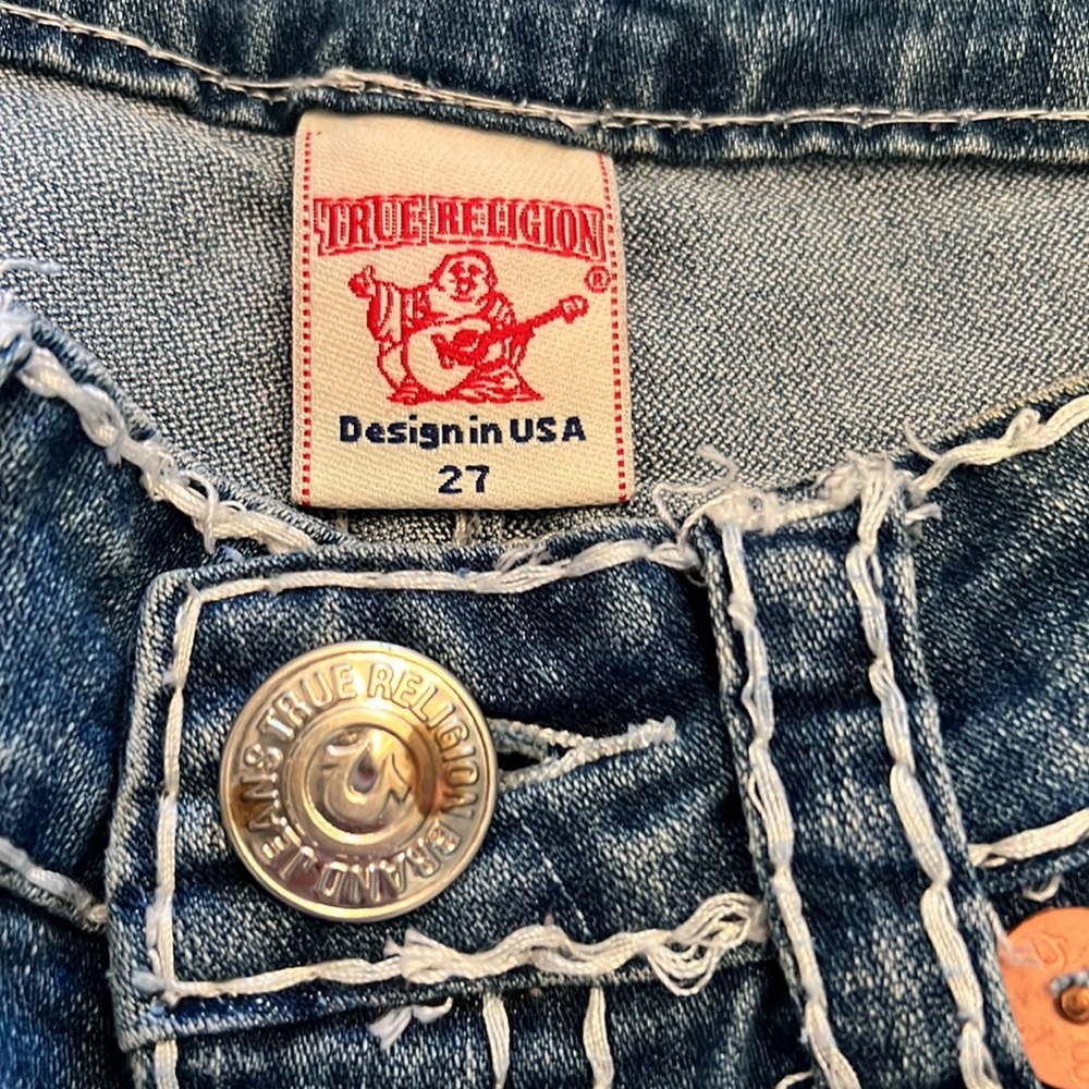 True Religion - Picture 4 of 6